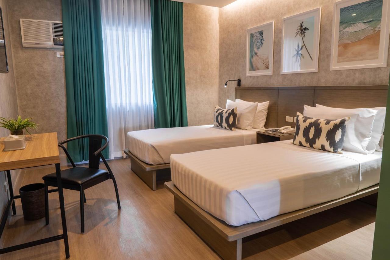 Primeway Suites Cebu Buitenkant foto